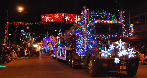 A decorated semi tractor-trailer entertains a crowd of thousands during Cloverdale's annual Santa's Parade of Lights. (Photo submitted by Cloverdale Business Improvement Association)
